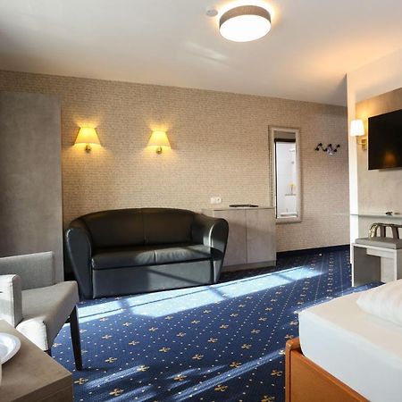 Hotel Zur Linde Kirchlinteln Εξωτερικό φωτογραφία