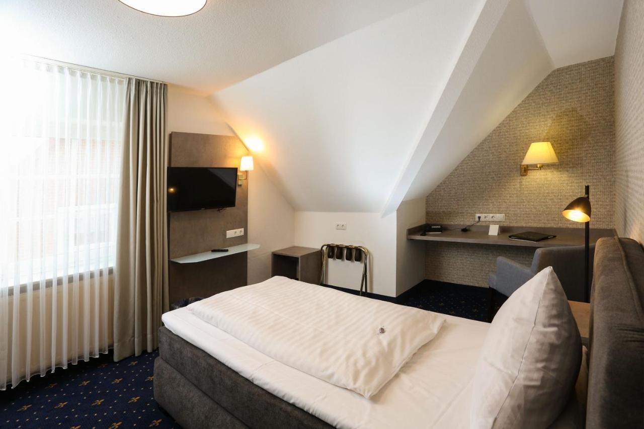 Hotel Zur Linde Kirchlinteln Εξωτερικό φωτογραφία