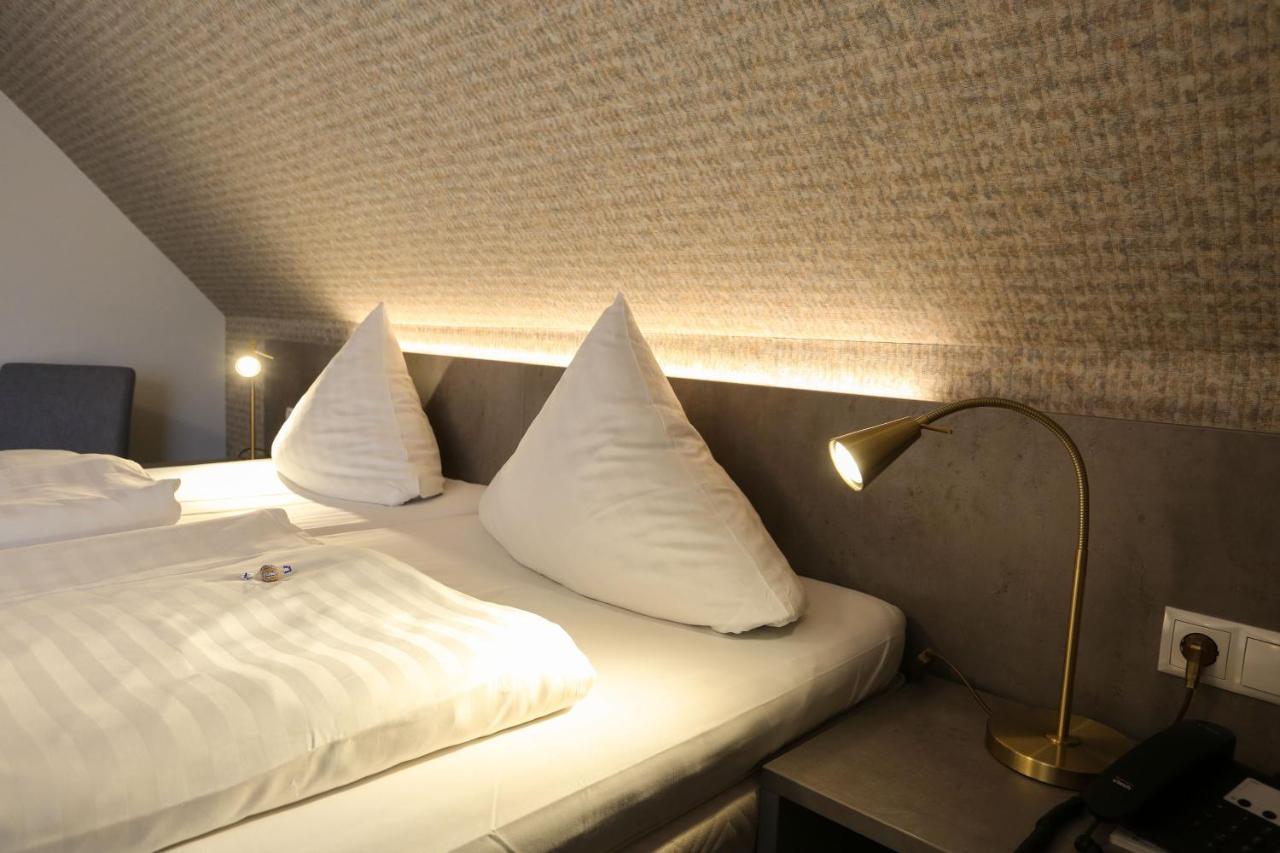 Hotel Zur Linde Kirchlinteln Εξωτερικό φωτογραφία