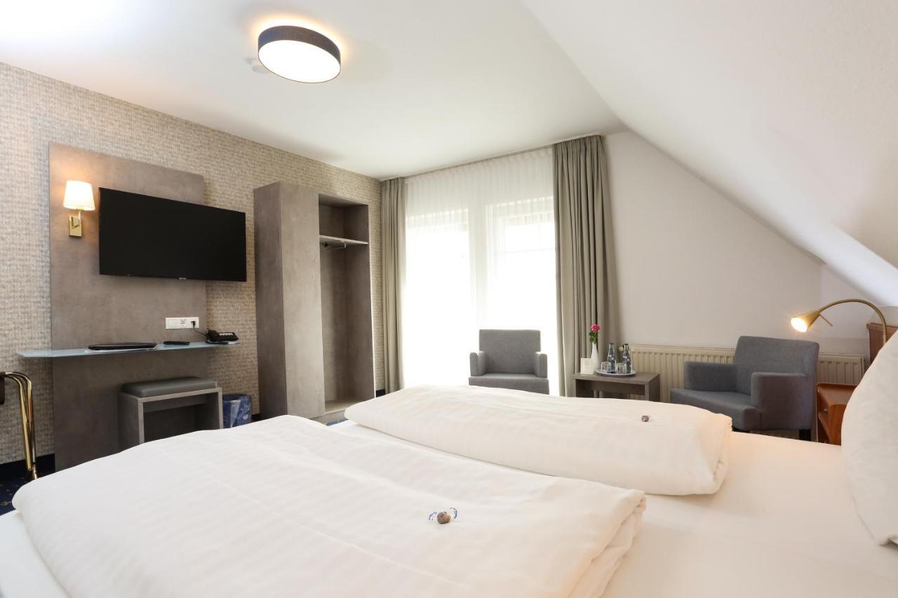 Hotel Zur Linde Kirchlinteln Εξωτερικό φωτογραφία